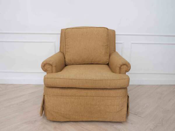 Chair with armrests, wooden frame, fabric seat, and spring base. No.A 05_UFY4I4Q0QV