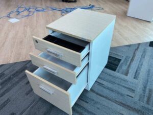Mobile cabinet with 3 drawers, cream color