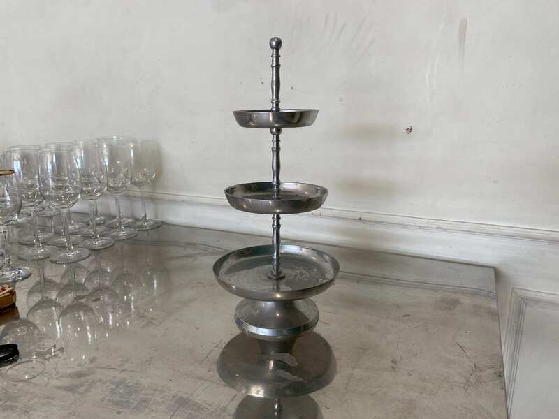 3-Tier Shiny Metal Food and Snack Display Stand