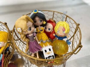 Doll set, figure
