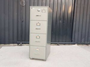 4-drawer safe, Kingdom brand, model SA-704
