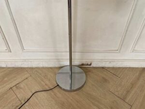 Floor lamp with iron base