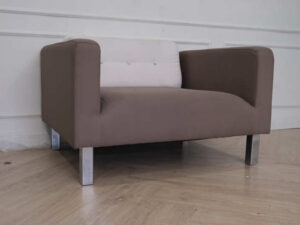 3 seat leather sofa rectangular shape Light brown cushion white backrest_BV682R1VFM_W7MDDCEO4I_XFOXUR3U0B