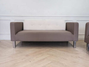 3 seat leather sofa rectangular shape Light brown cushion white backrest_BV682R1VFM_W7MDDCEO4I_XFOXUR3U0B