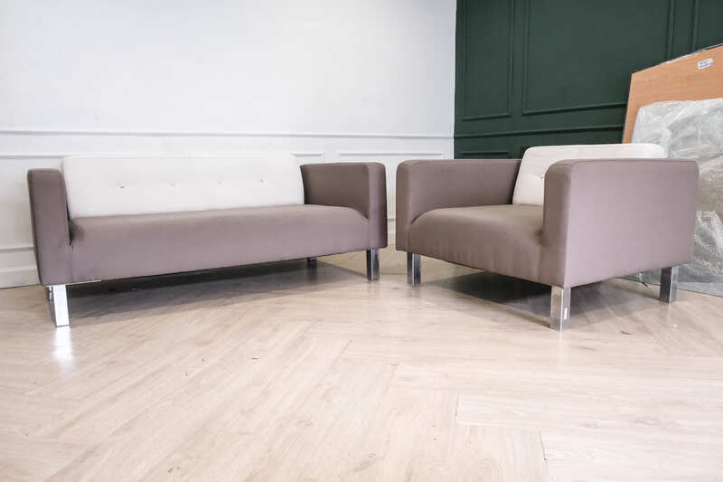 3 seat leather sofa rectangular shape Light brown cushion white backrest_BV682R1VFM_W7MDDCEO4I_XFOXUR3U0B