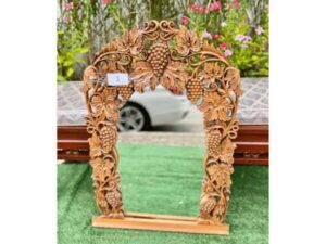 Mirror, carved teak wood_XL8LK9JNK0