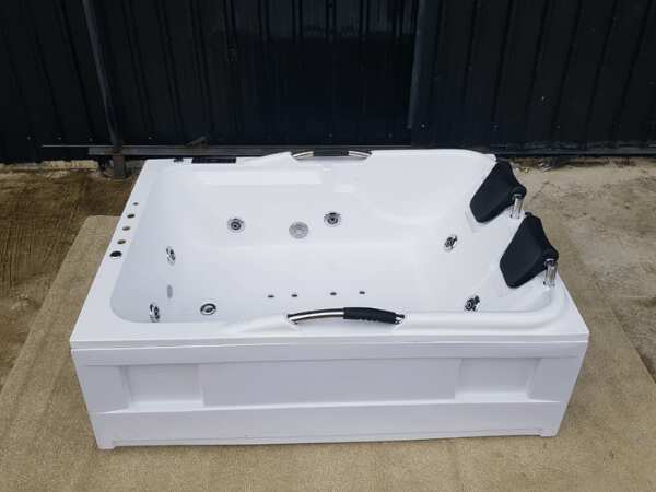 Corner bathtub for 2 people, size 1.7 meters, whirlpool bathtub, spa bathtub, jacuzzi bathtub, soaking tub_YLXWQWC3XT