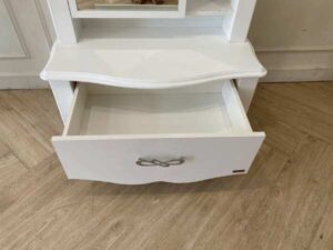 White dressing table with 1 drawer and storage compartment, Koncept brand.