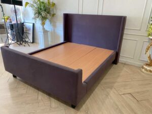 5-foot bed, S.B. FURNITURE brand, dark gray color.