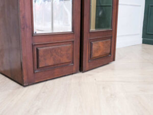 Mahogany wardrobe With mirror, 2 doors, 1 drawer, imported from Europe._YY2PERRU30