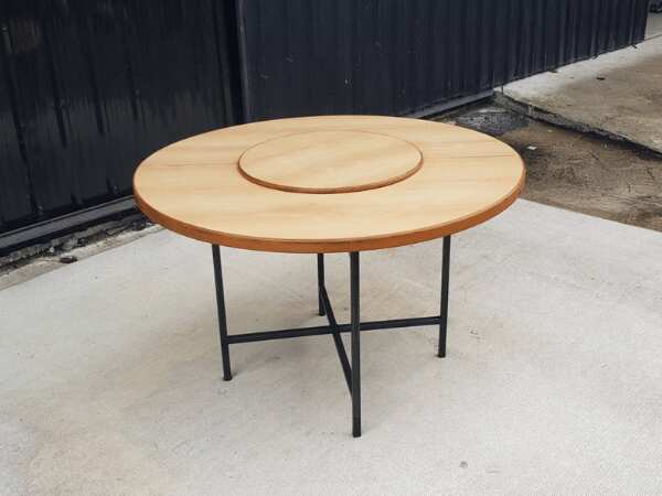 Round dining table, steel legs, wooden top, 120 cm