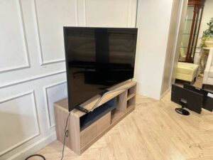 Samsung 55-inch TV, Model UA55KU630KXXT