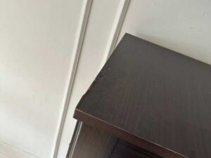 Wooden cabinet with glass doors (3-door model)