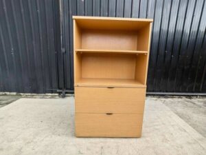Storage cabinet with 2 drawers