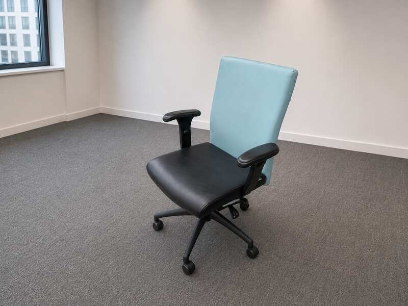 Logica office chair, black seat, blue backrest.