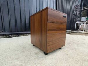 Mobile 3-drawer cabinet, dark brown; keyless entry via combination lock.
