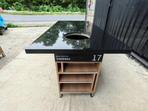6-seater BBQ table, 190 cm, featuring a built-in pot holder and storage shelf.