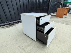 White 3-drawer mobile unit with wheels.