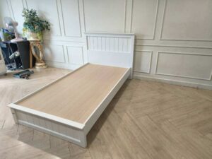 KONCEPT MONETA 3.5 ft Bed Frame, White