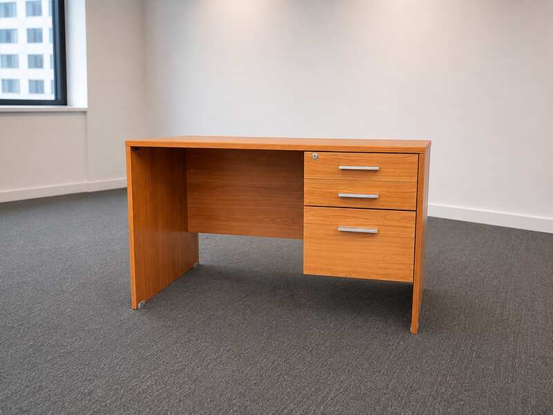 Multifunctional desk with 3 drawers.