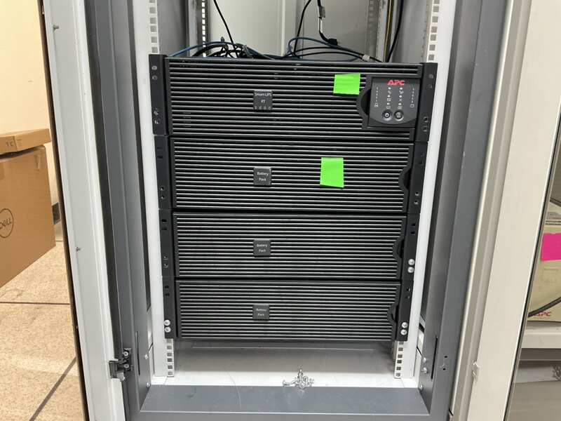 APC Smart-UPS RT 3000 UPS (with 2 external battery packs)