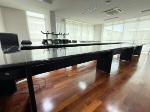 Large modern black conference table high gross (1)
